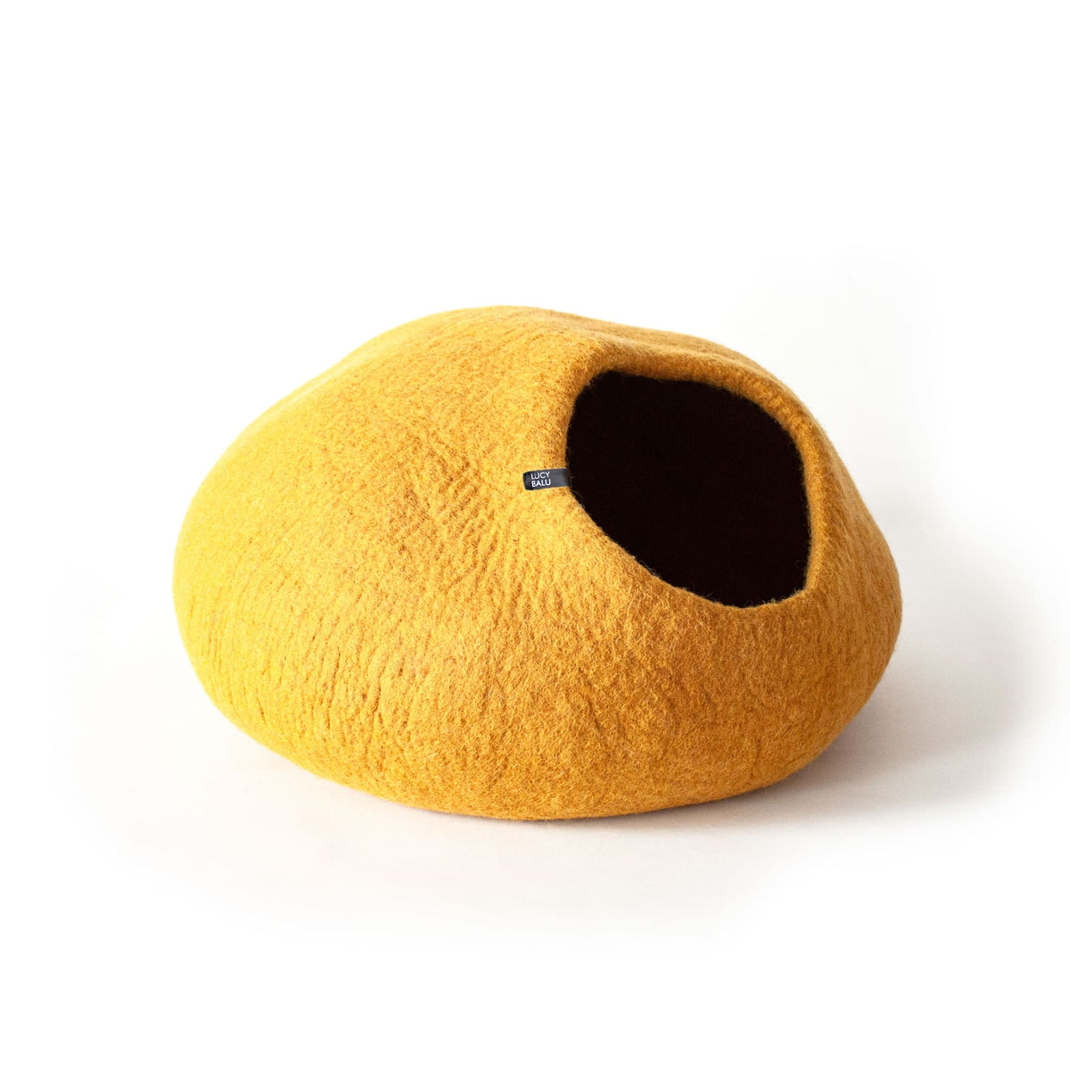 PEBBLE felt cave for cats